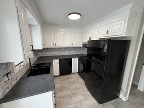 1200 Worcester St in Springfield, MA - Building Photo - Building Photo