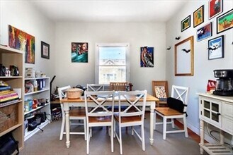 166 Raymond St, Unit 166L in Cambridge, MA - Foto de edificio - Building Photo