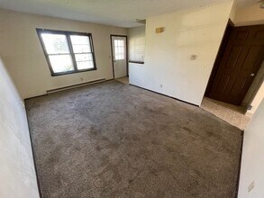 742 Lafayette Rd in Medina, OH - Building Photo - Building Photo