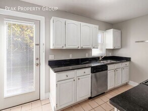 1208 Indianola Ave in Columbus, OH - Building Photo - Building Photo