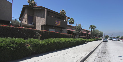 Villa Cordova Apartments in El Monte, CA - Building Photo - Building Photo