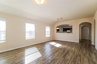 2414 Peterborough Way in Houston, TX - Building Photo - Building Photo
