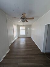401 Main St, Unit 401AMainStDenverPA in Denver, PA - Foto de edificio - Building Photo