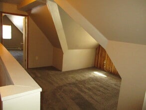 121 Gilbert Ave in Terre Haute, IN - Building Photo - Building Photo