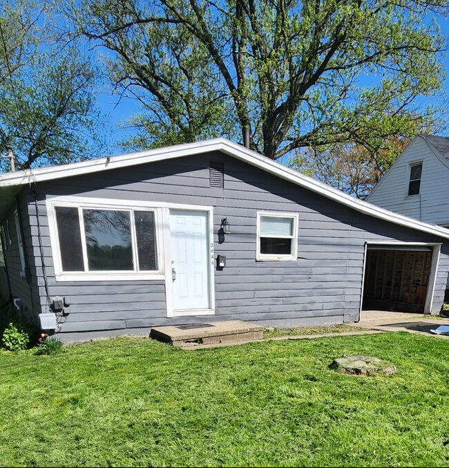 property at 2646 Harmont Ave NE