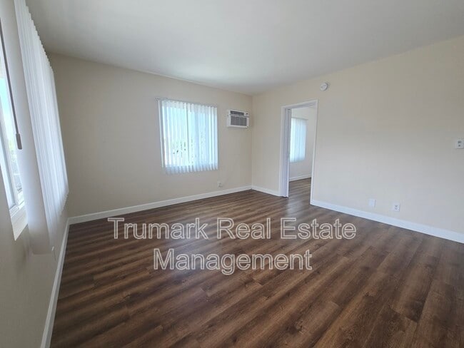 311 N Pacific Ave in Glendale, CA - Building Photo - Building Photo