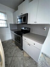 4050 NW 135th St in Opa Locka, FL - Building Photo - Building Photo