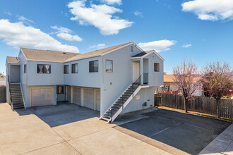 2220 Costa Ave in Richmond, CA - Building Photo - Building Photo