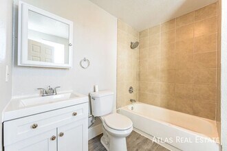 3210 W Longfellow Pl in Denver, CO - Building Photo - Building Photo