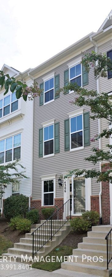 4306 Potomac Highlands Cir in Triangle, VA - Building Photo - Building Photo