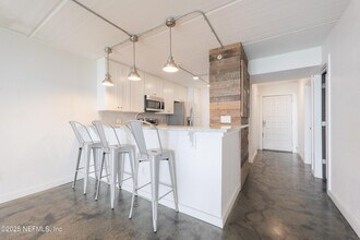 275 1st St S in Jacksonville Beach, FL - Building Photo - Building Photo