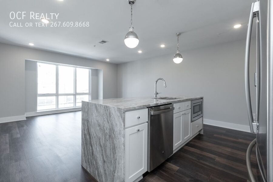 711 N 16th St in Philadelphia, PA - Foto de edificio