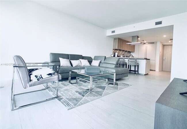 property at 1000 Brickell Plaza
