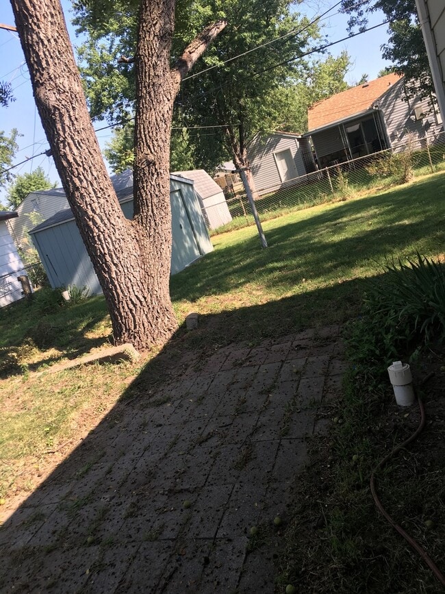 1238 E 31st St S in Wichita, KS - Building Photo - Building Photo