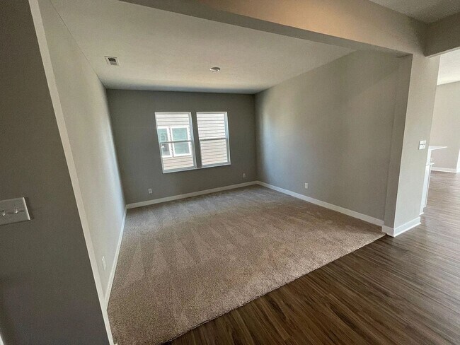 17195 Seaboard Pl in Noblesville, IN - Building Photo - Building Photo