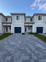 635 SE 13th St Cir in Homestead, FL - Building Photo