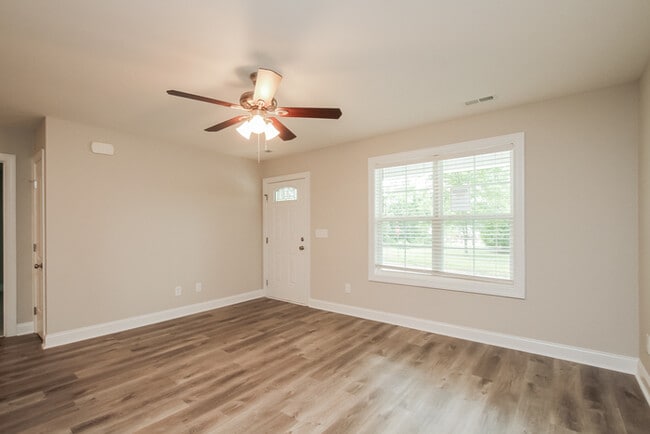 340 Snow St in Kannapolis, NC - Building Photo - Building Photo