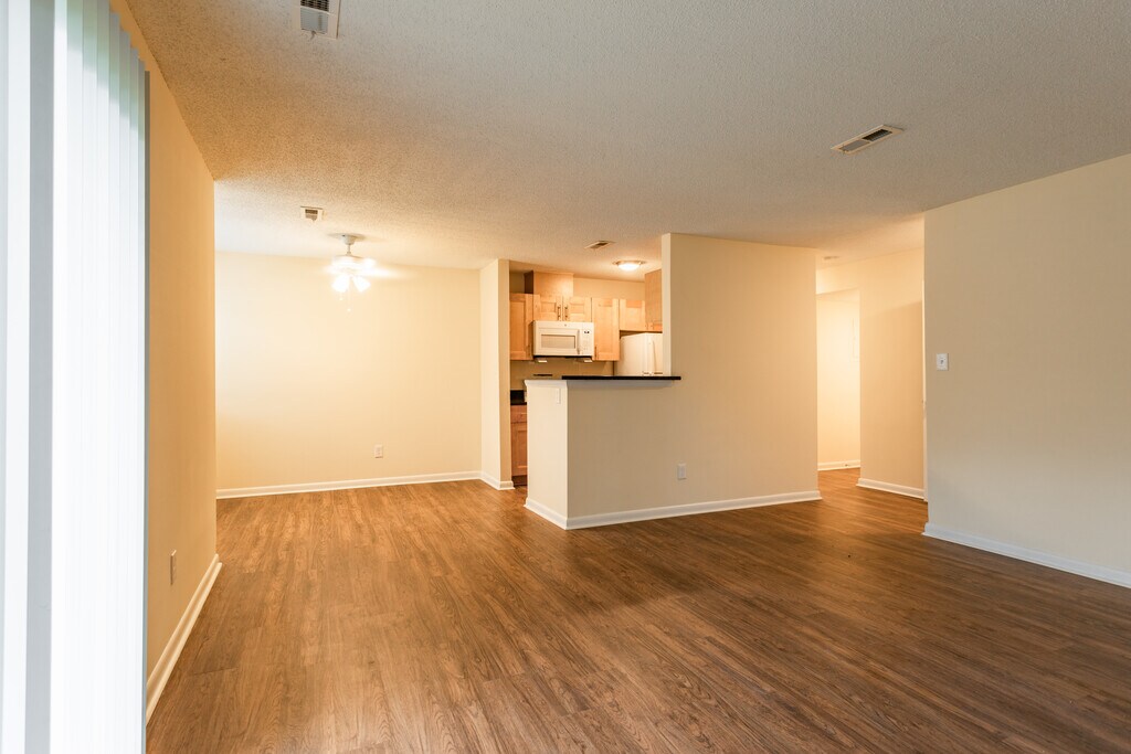 Hampton Harbor Apartments Hampton, VA Apartments