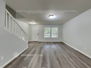 1517 Fir St NE in Olympia, WA - Foto de edificio - Building Photo