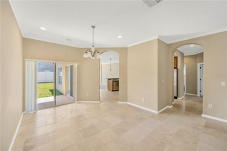 1833 Mira Lago Cir in Ruskin, FL - Building Photo - Building Photo