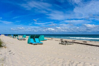 145 S Ocean Ave in Palm Beach Shores, FL - Building Photo - Building Photo