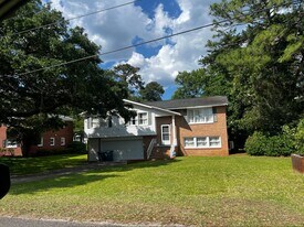702 47th Ave N in Myrtle Beach, SC - Building Photo