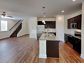 3004 Esquire Dr in Murfreesboro, TN - Foto de edificio - Building Photo