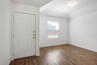 220 Crystal River Rd in Niederwald, TX - Building Photo - Building Photo