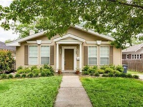 1817 Thomas Pl in Fort Worth, TX - Building Photo - Building Photo