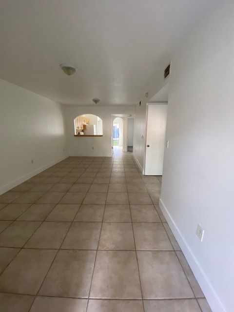 2910 SE 13th Rd, Unit 103 in Homestead, FL - Building Photo - Building Photo