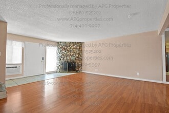 315 N Acacia Ave in Fullerton, CA - Building Photo - Building Photo