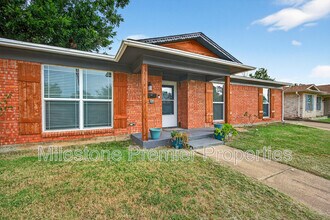 112 S Wood Ave in Denison, TX - Building Photo - Building Photo
