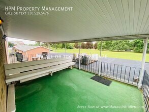 7165 Starcliff Ave NW in North Canton, OH - Building Photo - Building Photo