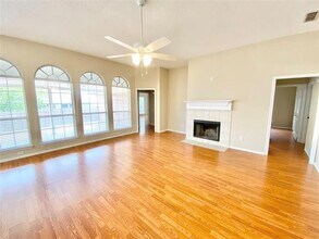 7905 Copper Canyon Dr in Arlington, TX - Building Photo - Building Photo