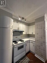 491 FAIRLAWN St in Oshawa, ON - Building Photo - Building Photo
