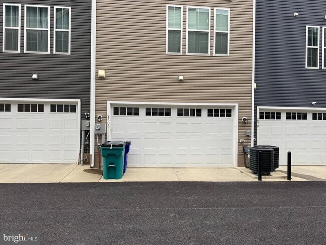 2509 Gatwick Ln in Frederick, MD - Building Photo - Building Photo