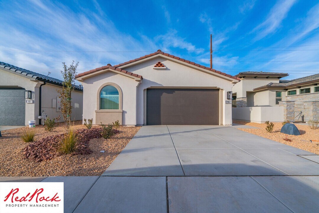 76 Camino Borde in Washington, UT - Building Photo