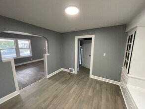 1750 Urbana Rd in Cleveland, OH - Building Photo - Building Photo