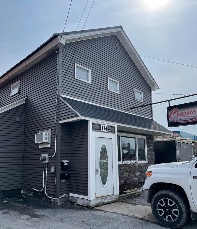 114 N Massey St Apartments and Nearby Watertown Apartments For Rent