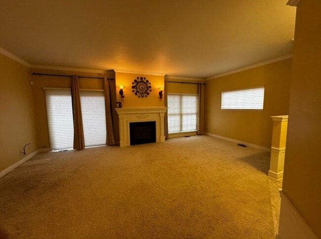 41645 Copper Creek Dr in Canton Township, MI - Foto de edificio - Building Photo