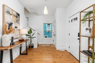1038 NE Emerson St in Portland, OR - Foto de edificio - Building Photo
