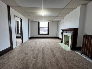 303 Clay Ave, Unit 303 Clay Ave. in Jeannette, PA - Building Photo - Building Photo