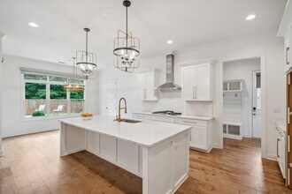 32 Addiegreen Cv in Collierville, TN - Building Photo - Building Photo