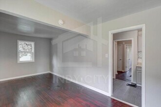 3422 Kinnear Ave in Indianapolis, IN - Building Photo - Building Photo