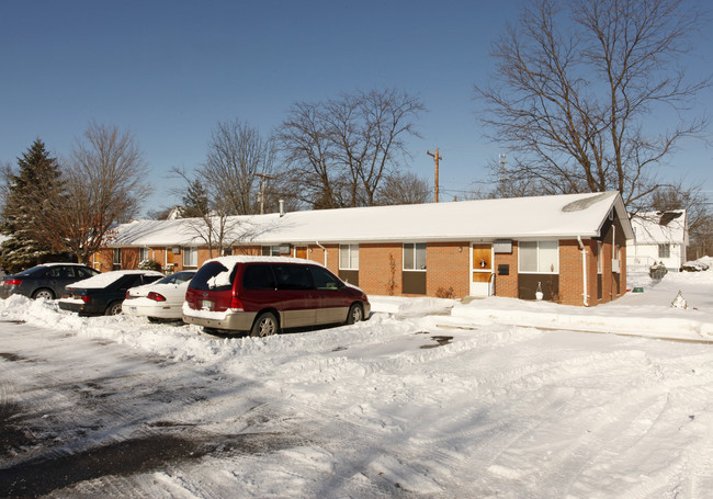 Bushnell Apartments in Chelsea, MI - Building Photo - Building Photo