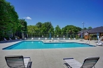 9 Post Oak Ln in Natick, MA - Building Photo - Building Photo