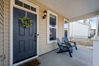 115 Hampton Dr in Holly Ridge, NC - Building Photo - Building Photo