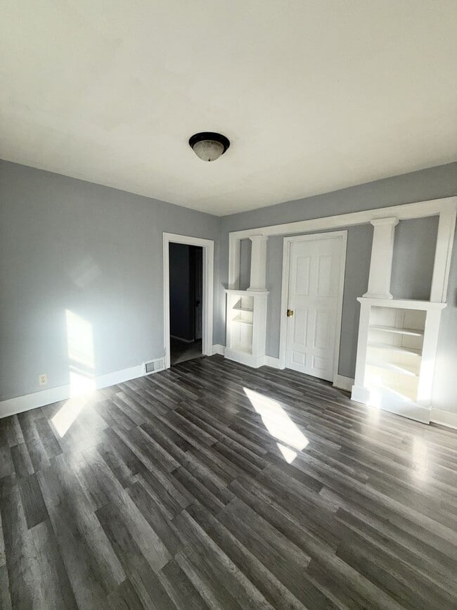 property at 1231 1/2-1409 1/2 18th Ave