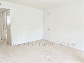 1309 Cypress Ave in Virginia Beach, VA - Building Photo - Building Photo