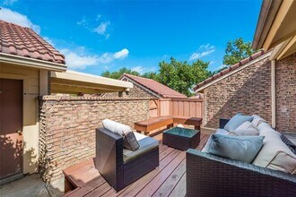2652 Entrada Blvd in Irving, TX - Building Photo - Building Photo